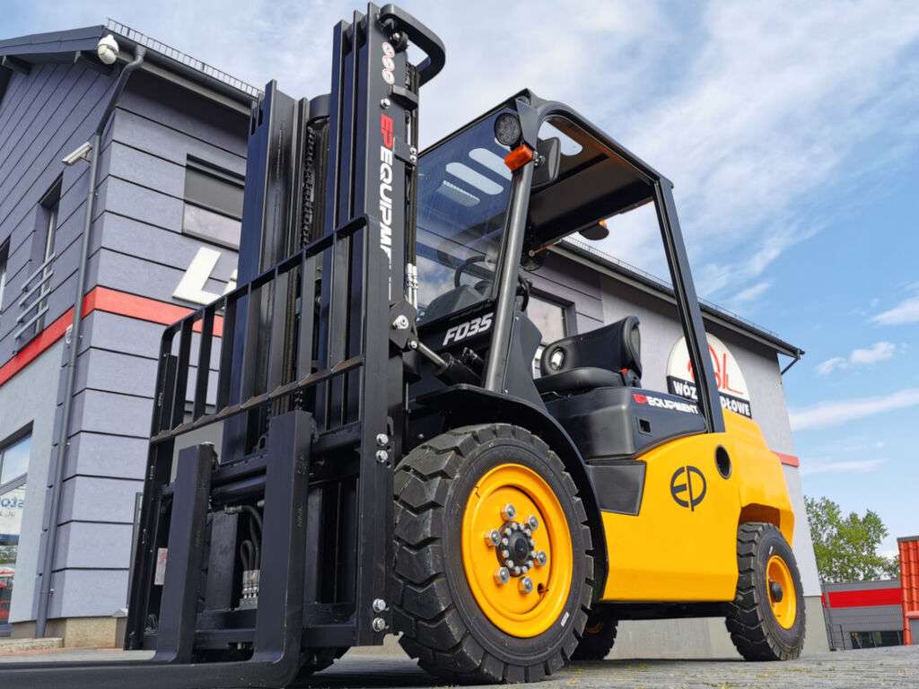 Naujas šakinis krautuvas EP FD35 Triplex , side shift-photo