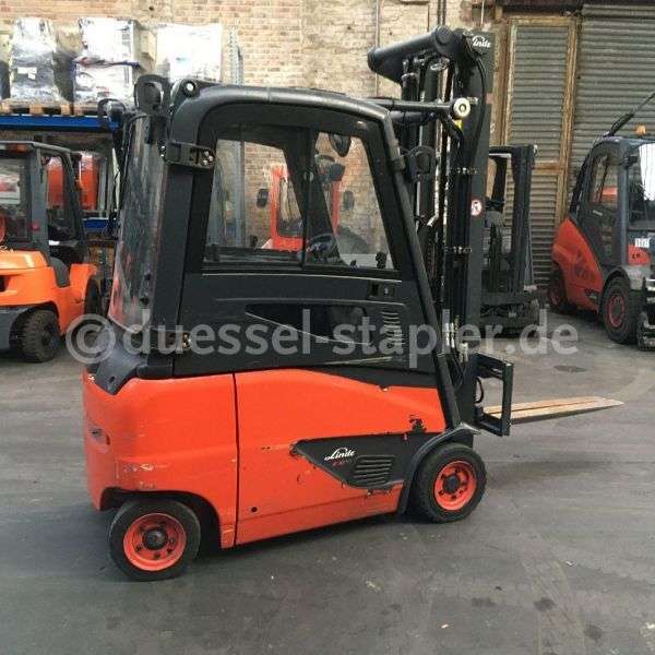 Naujas šakinis krautuvas LINDE E16PH-02 - 2.022Std/Triplex5.050mm/Seitens-photo
