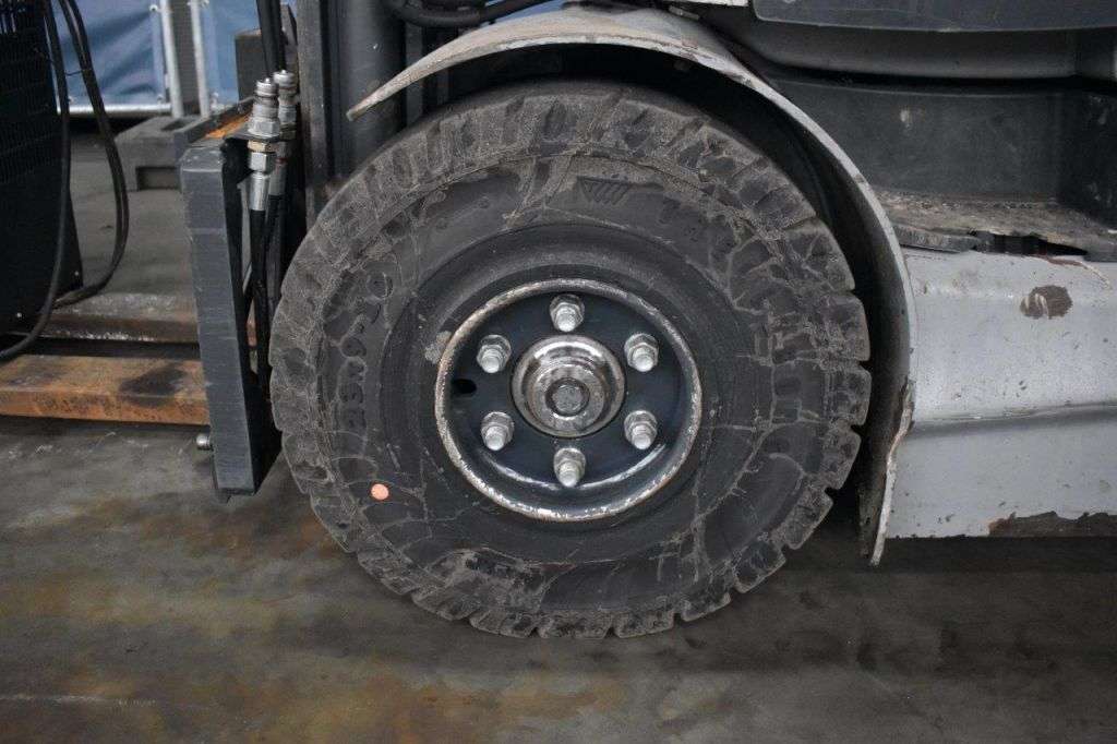 Šakinį krautuvą STILL RX60-25 parduodama aukcione-photo