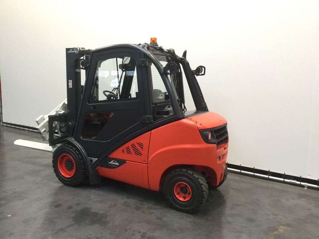 Naujas šakinis krautuvas LINDE H 35 D-02-photo