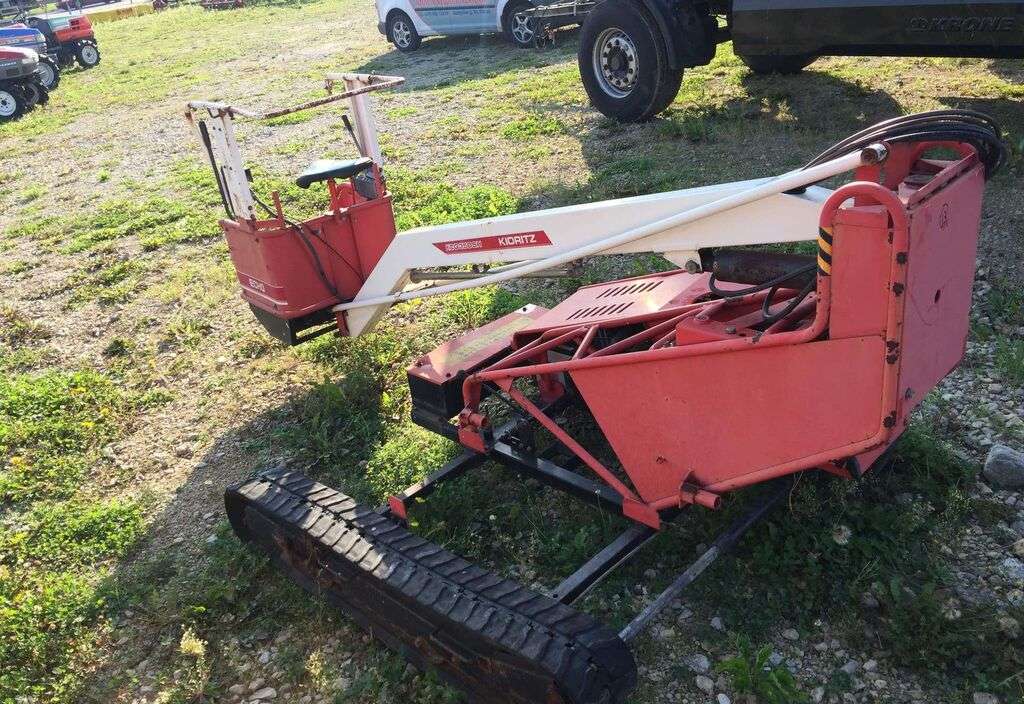 Teleskopinis keltuvas Kita- KCG-350SH, lift platforms-photo