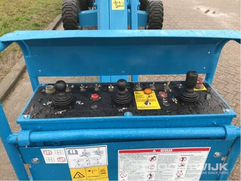 Teleskopinį keltuvą GENIE S65 parduodama aukcione-photo