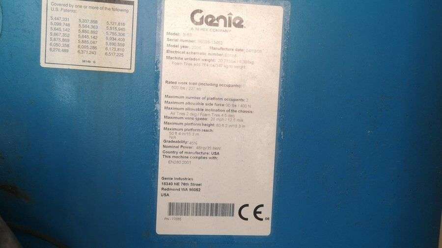 Teleskopinį keltuvą GENIE S60 parduodama aukcione-photo