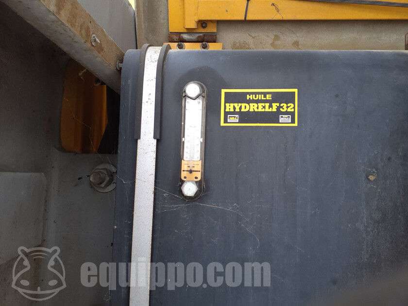Teleskopinį keltuvą GENIE S-45 parduodama aukcione-photo