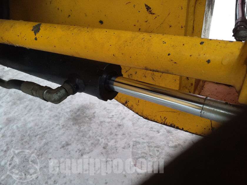 Teleskopinį keltuvą GENIE S-45 parduodama aukcione-photo