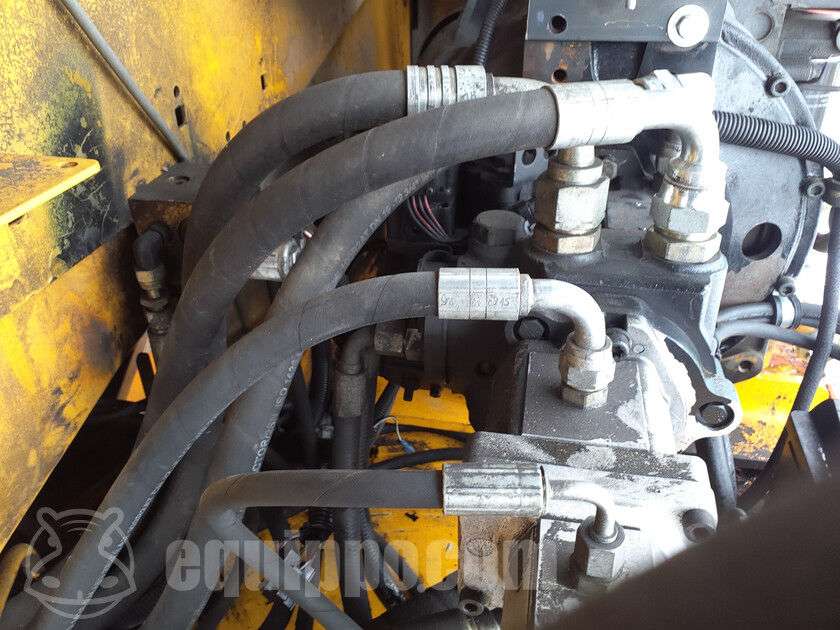 Teleskopinį keltuvą GENIE S-45 parduodama aukcione-photo
