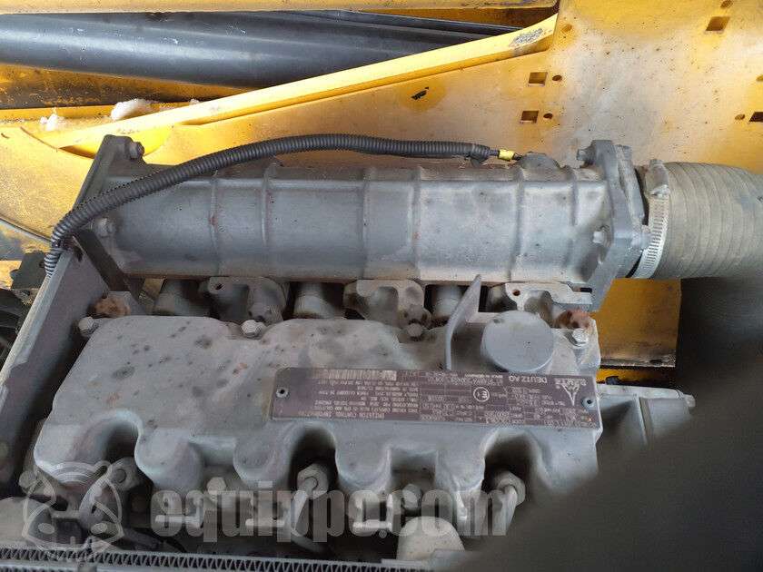 Teleskopinį keltuvą GENIE S-45 parduodama aukcione-photo