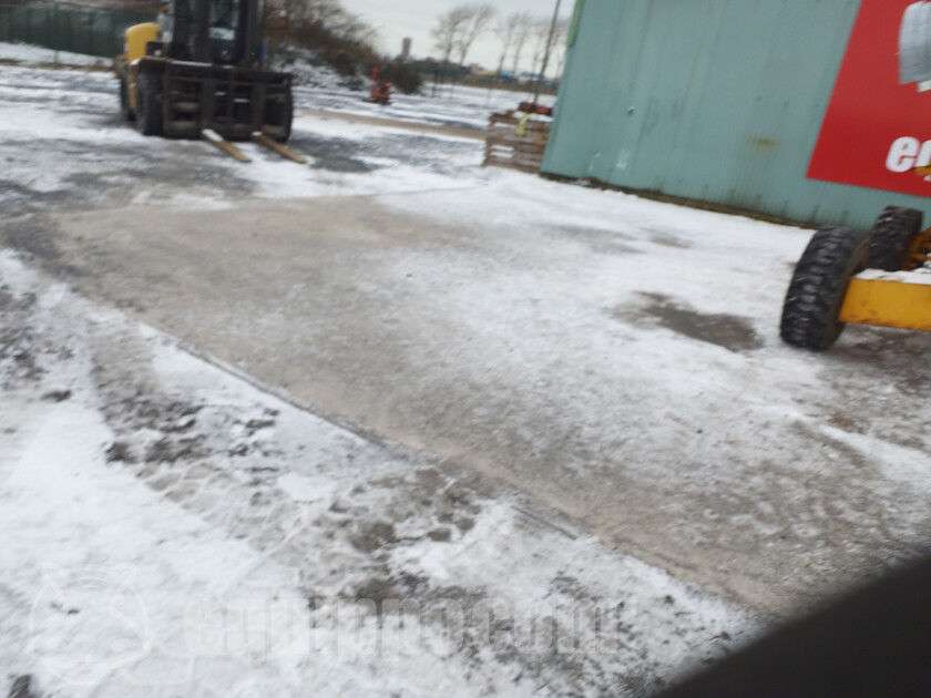Teleskopinį keltuvą GENIE S-45 parduodama aukcione-photo