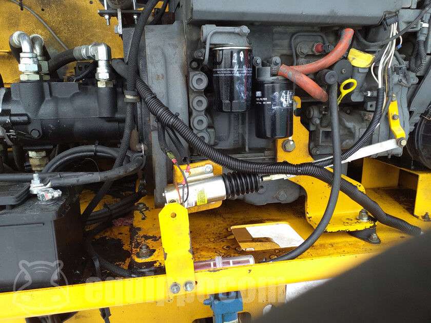 Teleskopinį keltuvą GENIE S-45 parduodama aukcione-photo